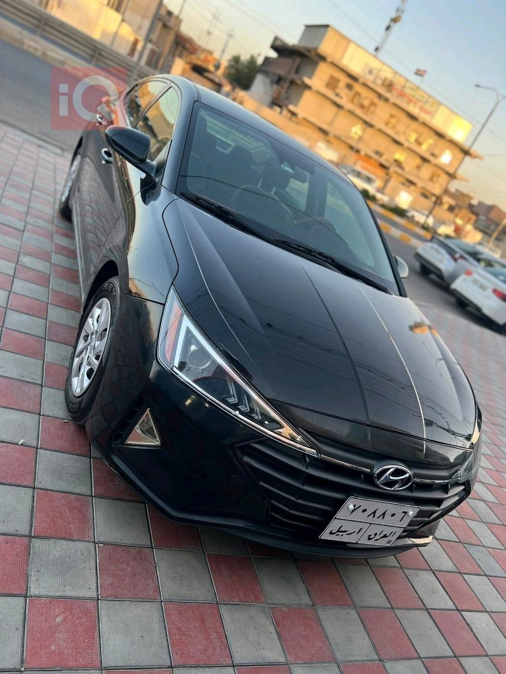 هیوندای ئەلەنترا